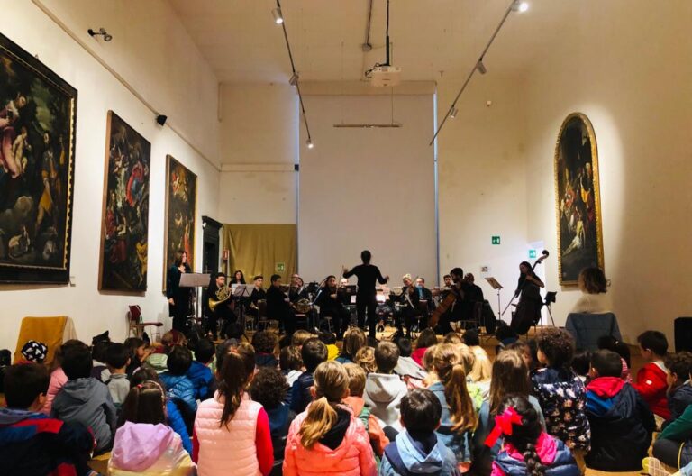 Peter at the Museum | The show for the youngest